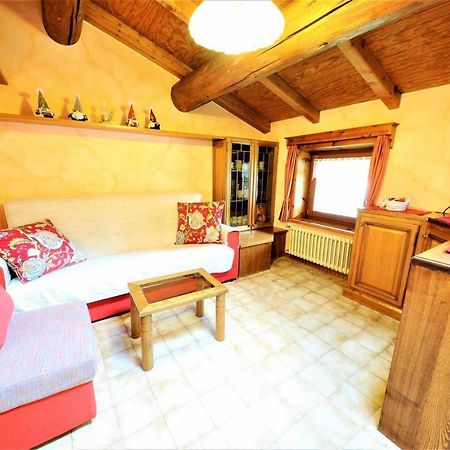 Appartamento Valeriano By Livigno Accomodation Bagian luar foto