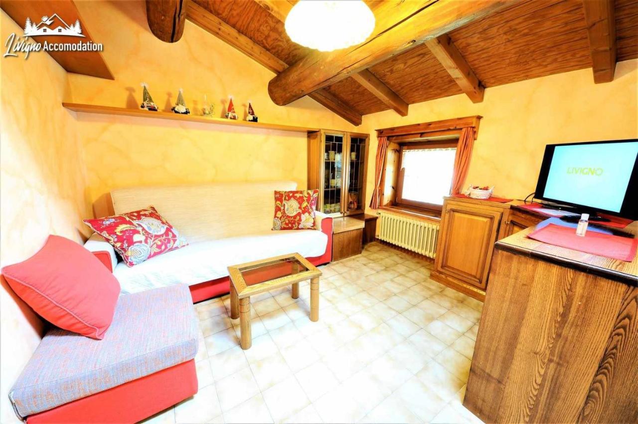 Appartamento Valeriano By Livigno Accomodation Bagian luar foto