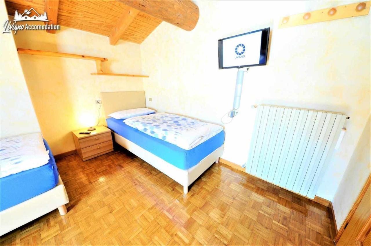 Appartamento Valeriano By Livigno Accomodation Bagian luar foto