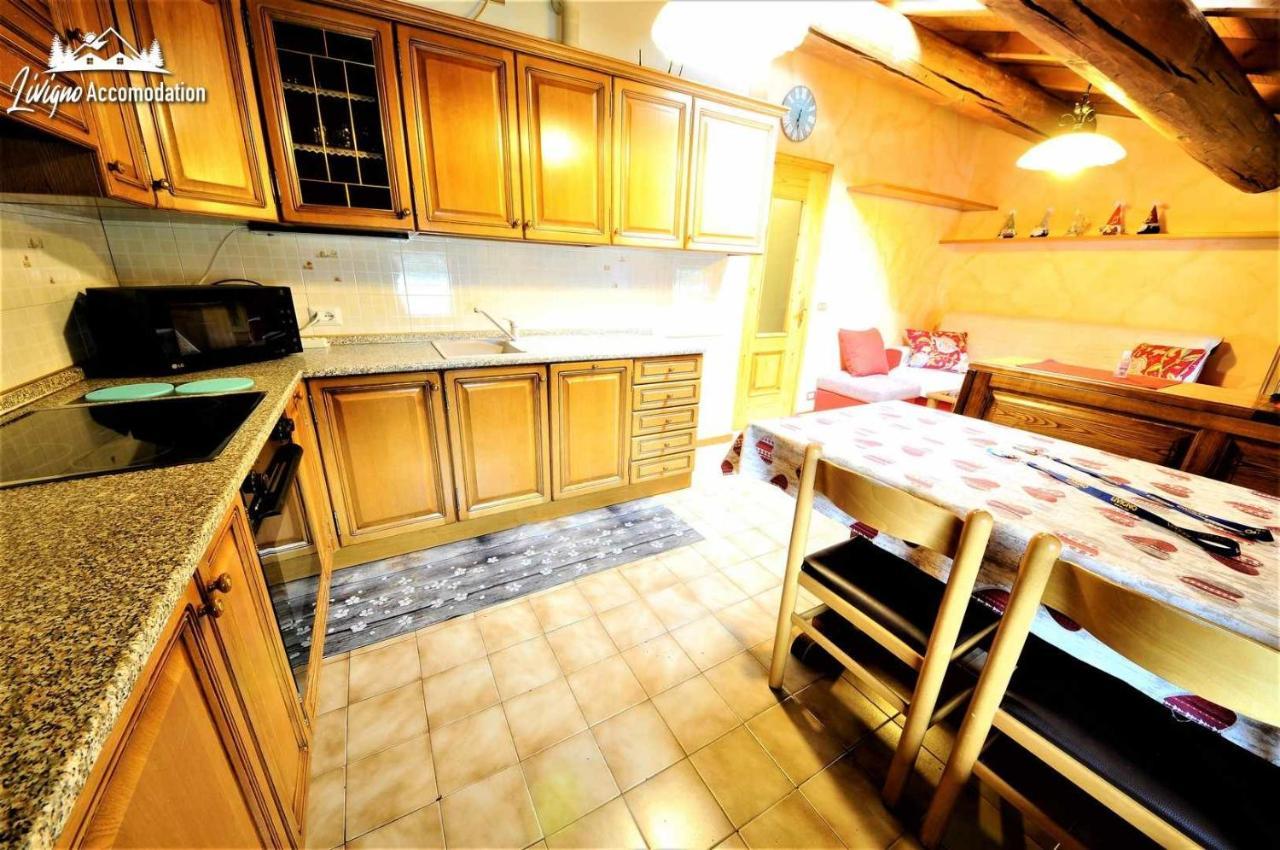 Appartamento Valeriano By Livigno Accomodation Bagian luar foto