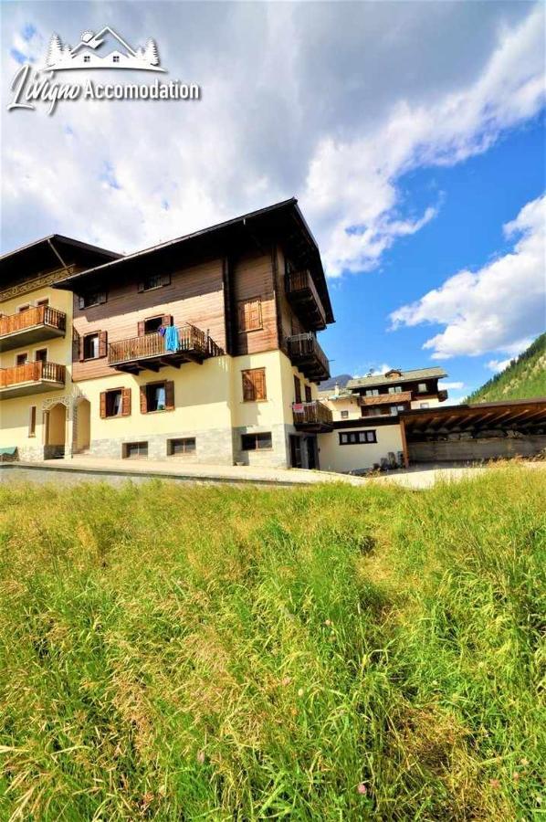 Appartamento Valeriano By Livigno Accomodation Bagian luar foto